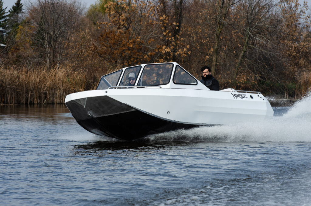 minijet defender, jet boat, twin engine